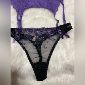 Victoria's Secret Purple and Black Garter and Thong  Set